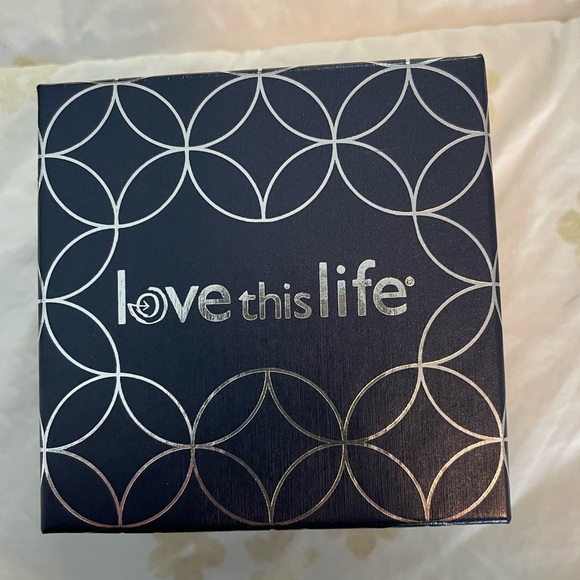 Love this life stainless steel expandable bracelet nwt in box - Picture 6 of 6